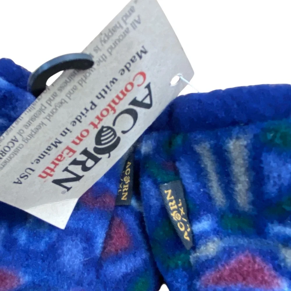 NWT Acorn Fleece Mittens